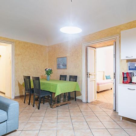 Piazza Pretoria & Quattro Canti Roomy Flats With Balconies Palermo Bagian luar foto