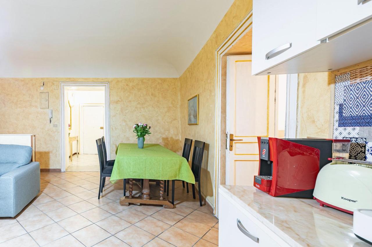 Piazza Pretoria & Quattro Canti Roomy Flats With Balconies Palermo Bagian luar foto