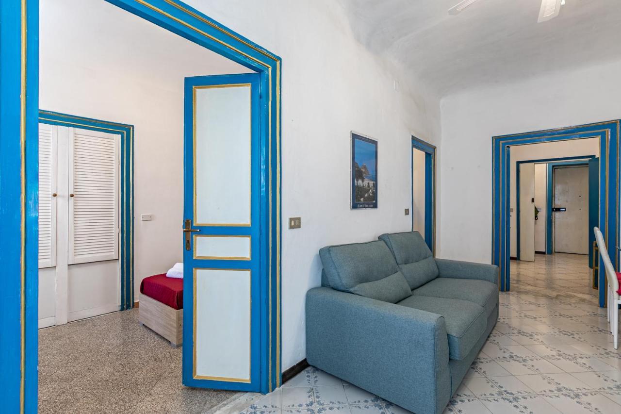 Piazza Pretoria & Quattro Canti Roomy Flats With Balconies Palermo Bagian luar foto