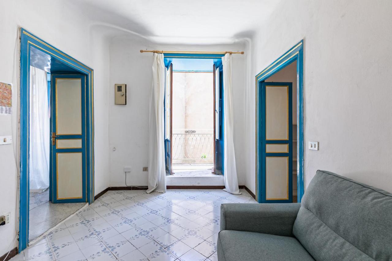 Piazza Pretoria & Quattro Canti Roomy Flats With Balconies Palermo Bagian luar foto